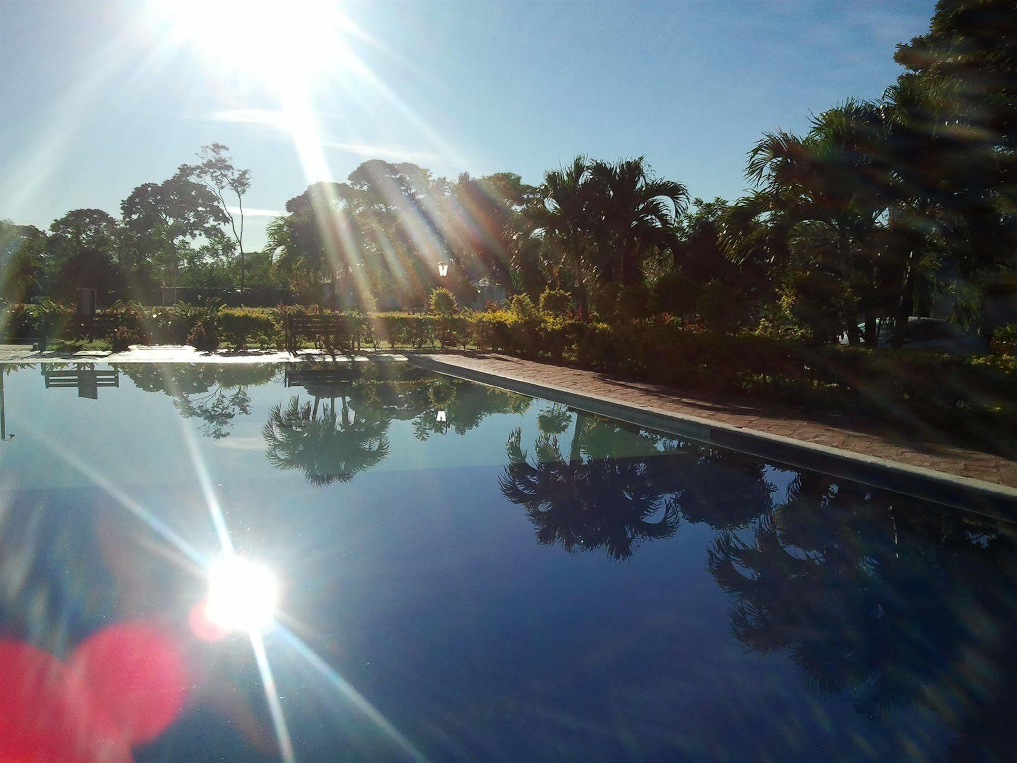 Hotel Campestre Arboretto Villavicencio Ngoại thất bức ảnh