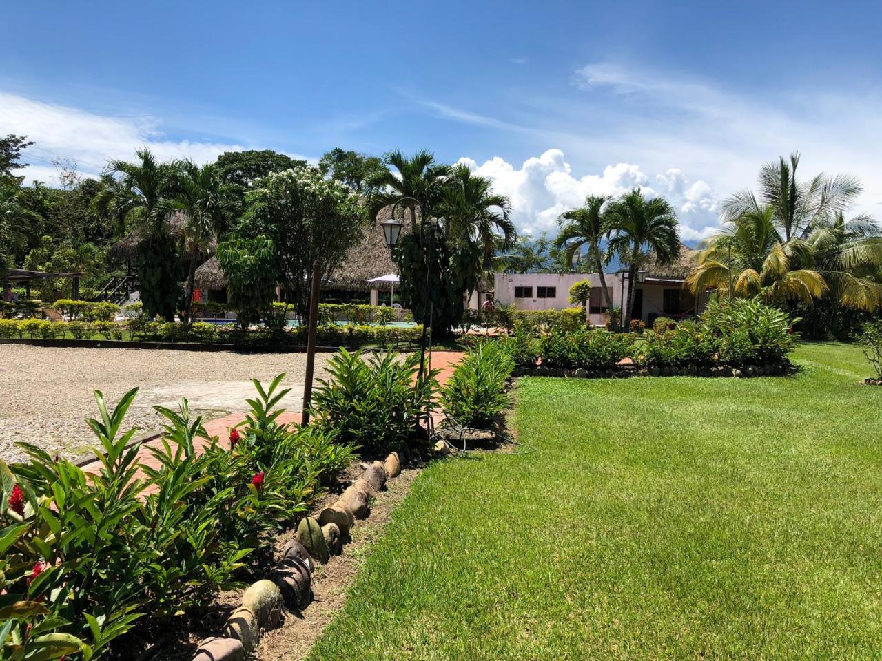 Hotel Campestre Arboretto Villavicencio Ngoại thất bức ảnh