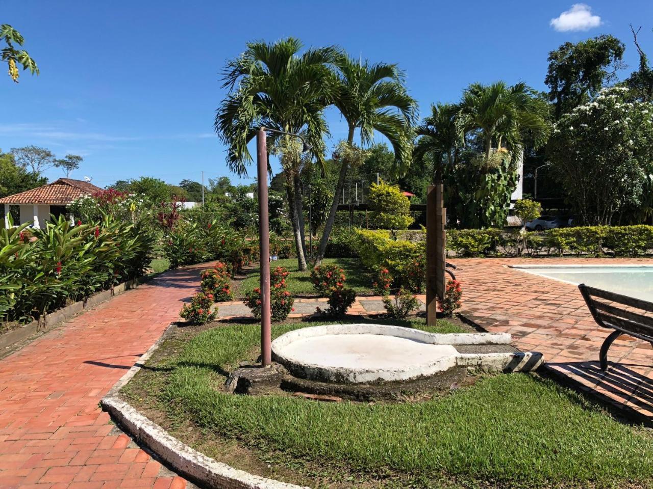 Hotel Campestre Arboretto Villavicencio Ngoại thất bức ảnh