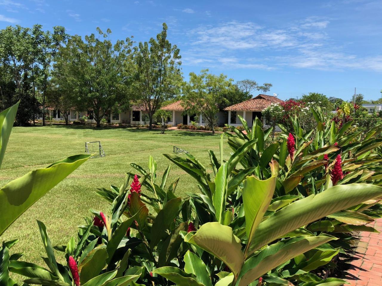 Hotel Campestre Arboretto Villavicencio Ngoại thất bức ảnh
